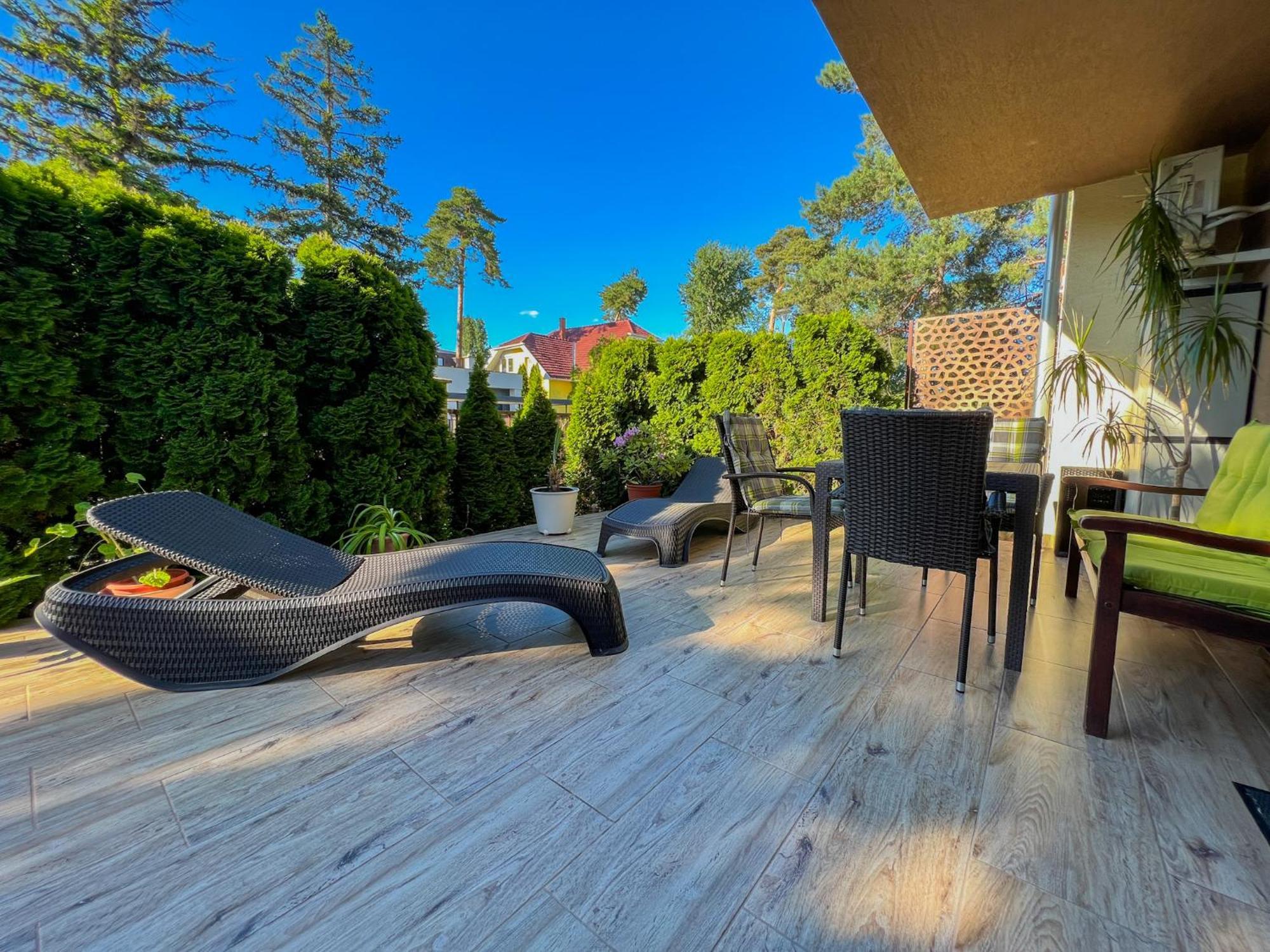 Relax Premium Wellness Apartman Siófok Exterior foto
