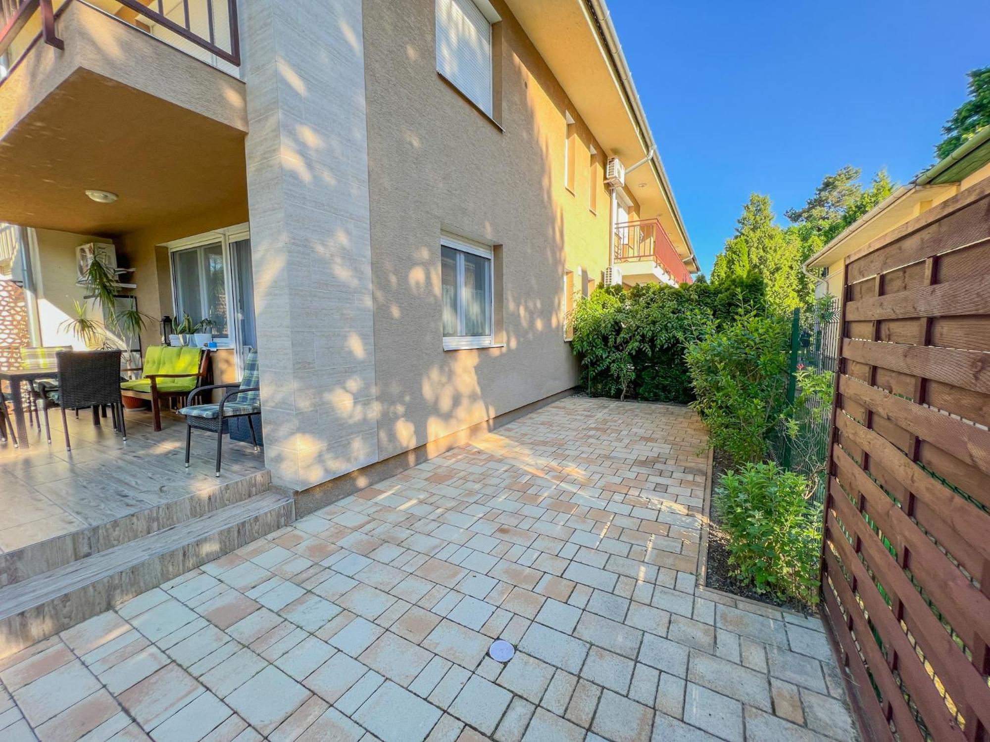 Relax Premium Wellness Apartman Siófok Exterior foto