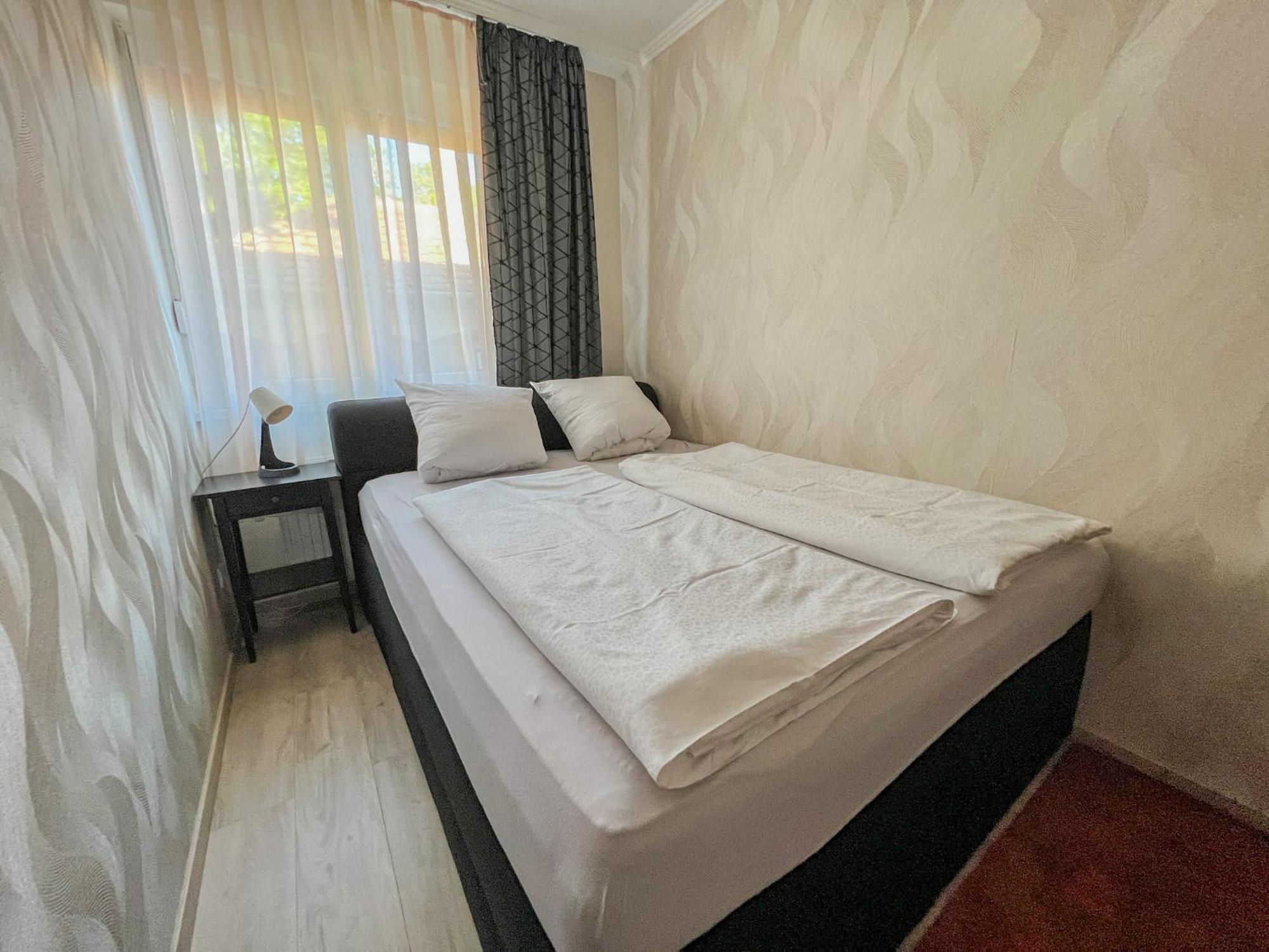 Relax Premium Wellness Apartman Siófok Exterior foto